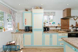 Kitchen- click for photo gallery